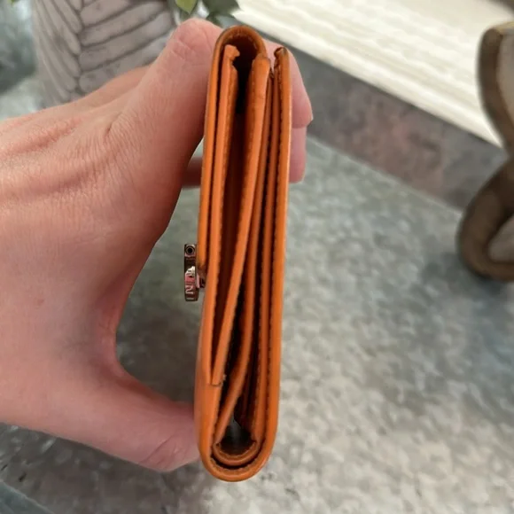 Salvatore Ferragamo Compact Wallet - Picture 6 of 11